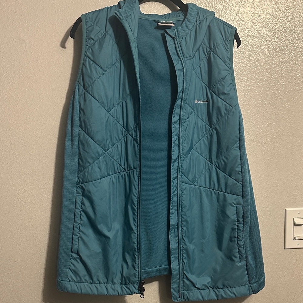 Columbia Blue Hooded Vest - Women's